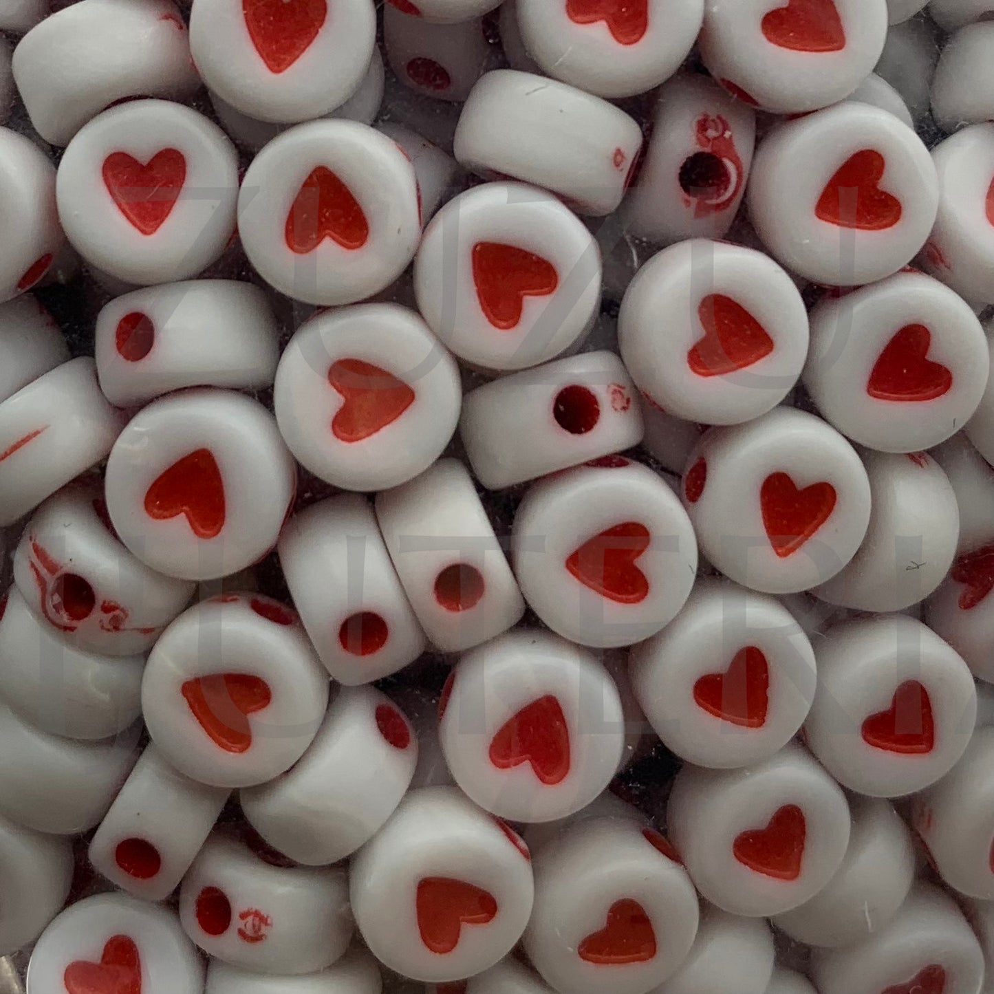 Conta Acrilico Coração 7mm (100 peças)
