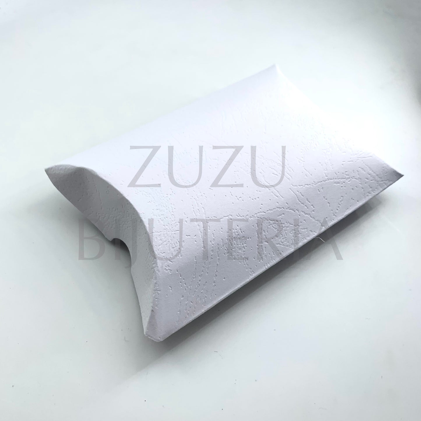 Caixa de Cartão Branco 15cm x 9cm (cada unidade)