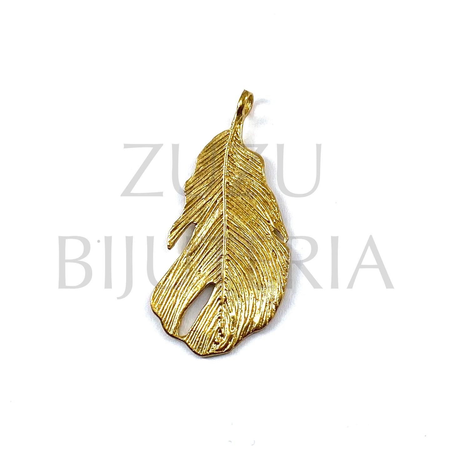 Pendente Folha Dourado 40mm x 23mm - Cobre