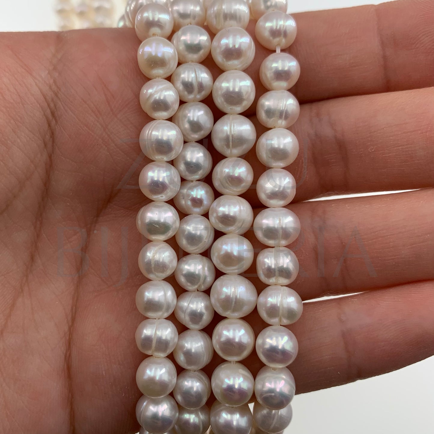 Freshwater Pearl String 7.5mm x 7mm (38cm)