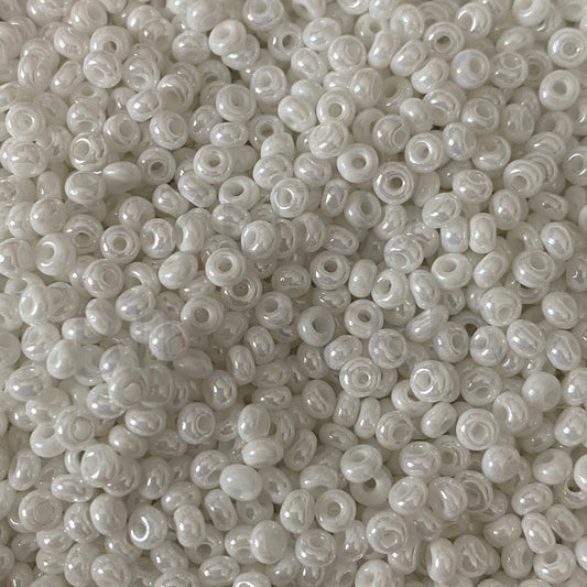 Missangas 3mm PREMIUM QUALITY Branco Perolado - Pacote de 25g