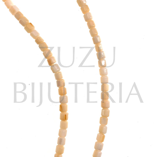 Mother of pearl strand 3mm (40cm)