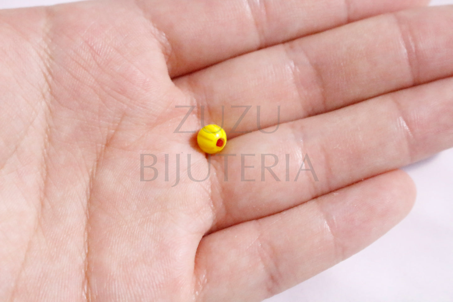 Assorted Bead 6mm (Hole 1mm)